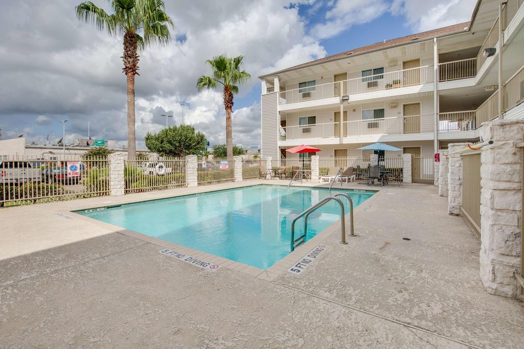 Studio 6-Houston, Tx - Clear Lake Friendswood Bagian luar foto