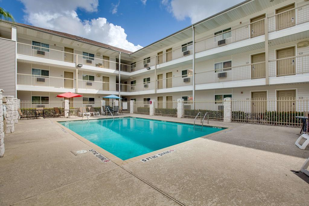 Studio 6-Houston, Tx - Clear Lake Friendswood Bagian luar foto