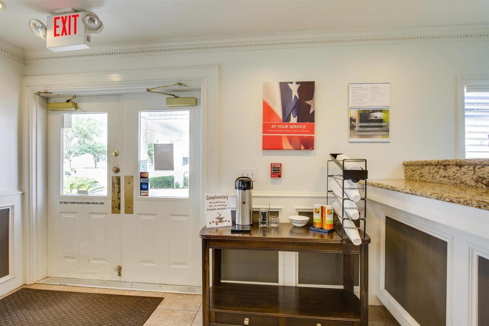 Studio 6-Houston, Tx - Clear Lake Friendswood Bagian luar foto